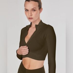 Joja Exhale Long Sleeve Army Green Crop Top Half Zip Women’s Size XS NEW